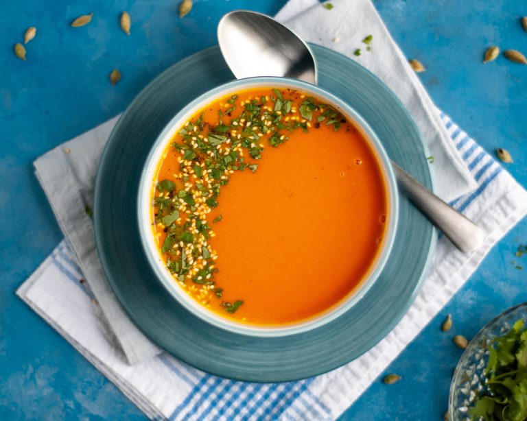 Sopa de Zanahoria con Curry y Jengibre 🥕