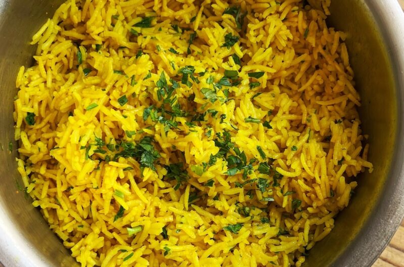 Arroz con cúrcuma y ajo